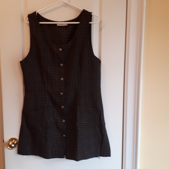 Dress - Picture 1 of 2